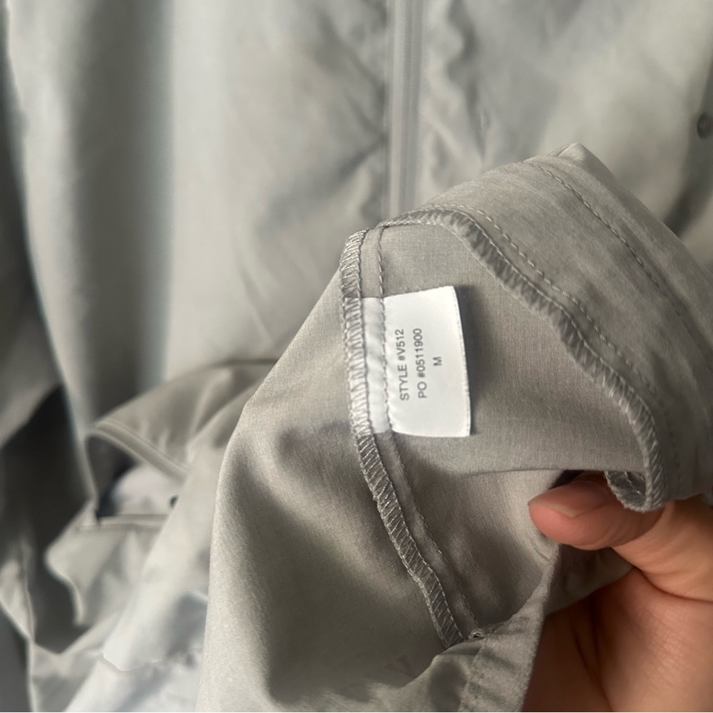Vuori Outdoor Trainer Shell in Light Grey Medium - Picture 12 of 16